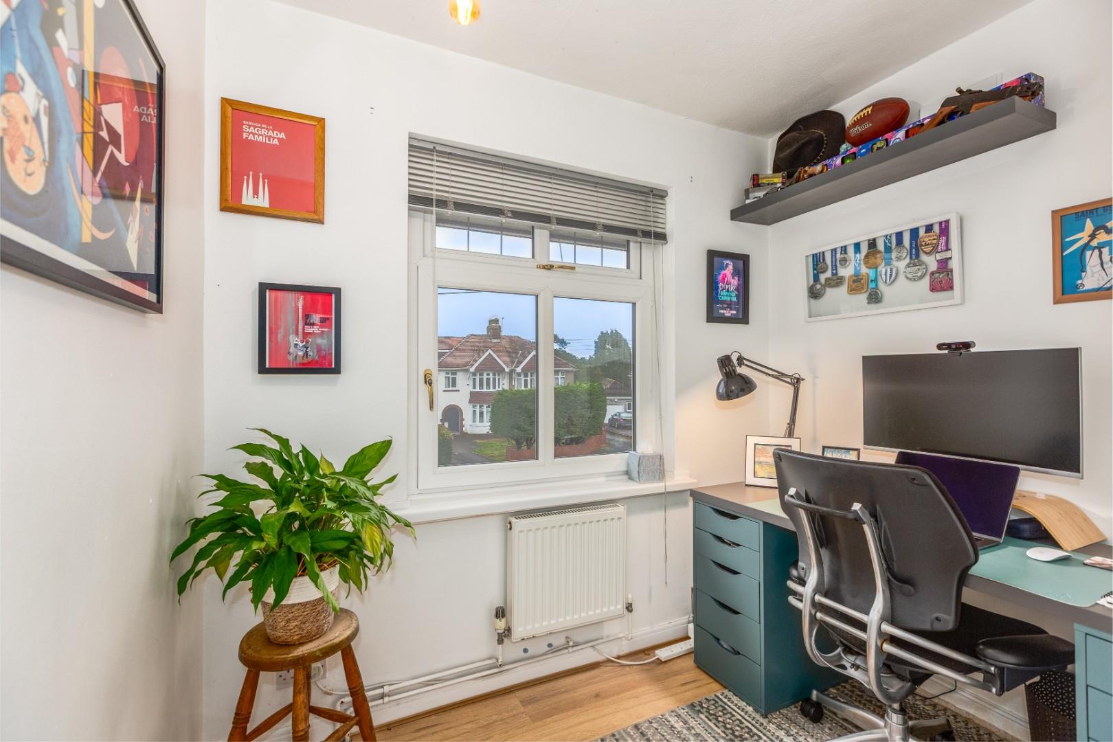 Green Close, Mayals, Swansea, SA3 5DW